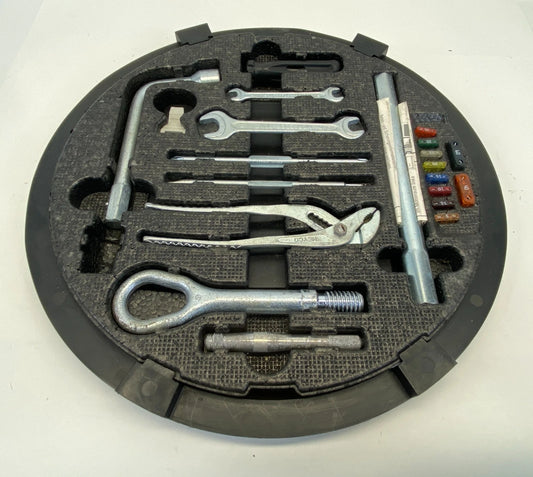 2000-2006 MERCEDES-BENZ S430 EMERGENCY SPARE TIRE JACK & TOOL KIT W/ FOAM OEM