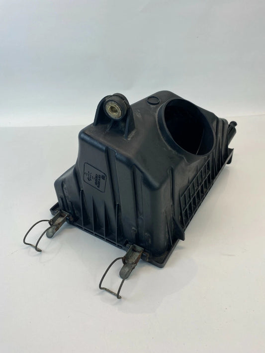 2005-2008 MERCURY MARINER 3.0L LOWER AIR INTAKE CLEANER BOX HOUSING OEM