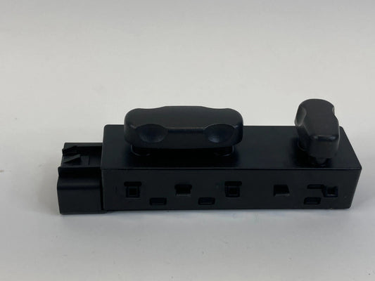2010-2013 BUICK LACROSSE FRONT LEFT SEAT ADJUSTMENT SWITCH 25974714 OEM