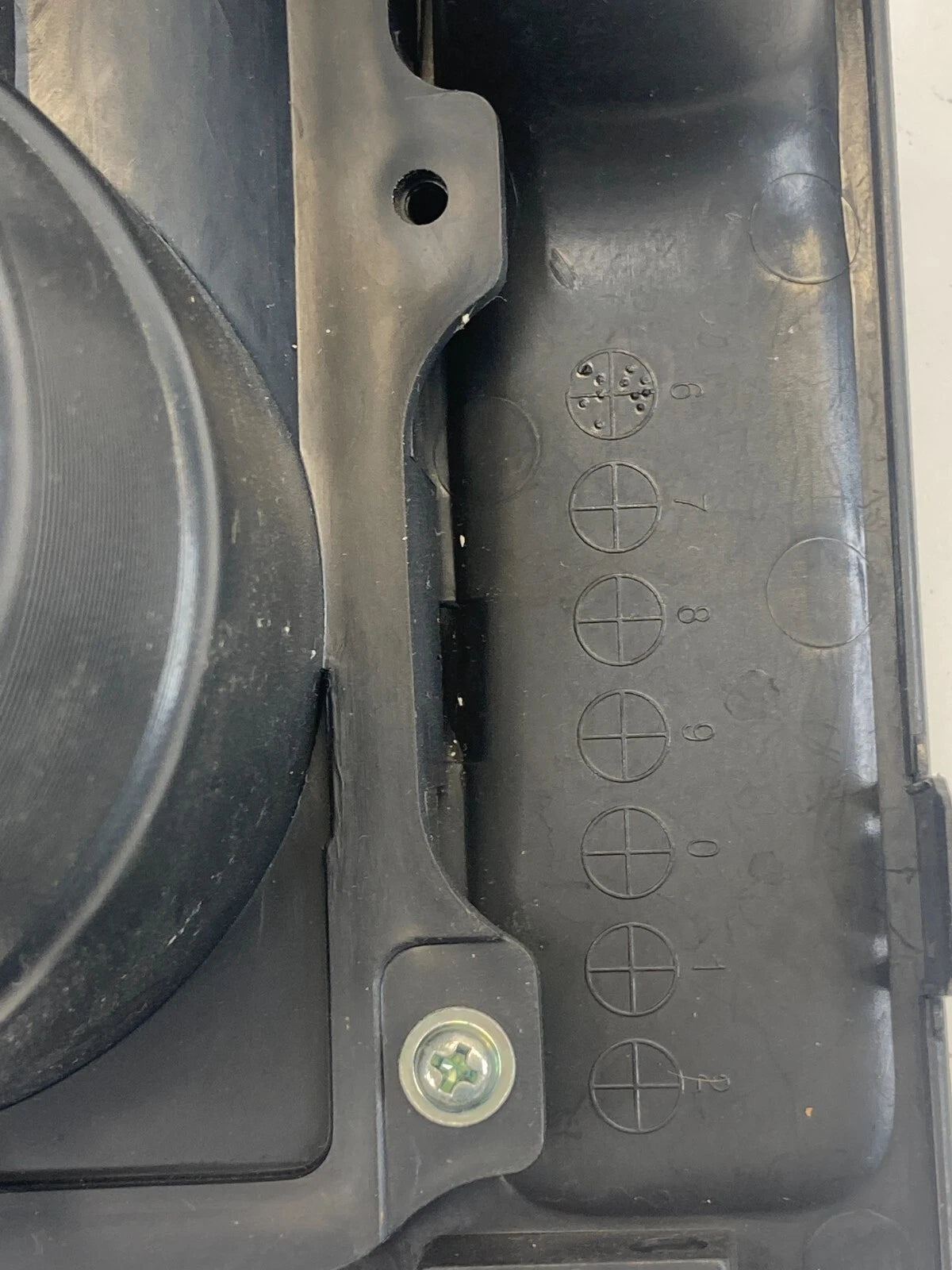 2007-2009 07-09 MAZDA 3 MAZDA3 CENTER CONSOLE CUP HOLDER CUPHOLDER BP4K64361 OEM