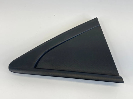 11-16 CHEVROLET CRUZE FRONT RIGHT SIDE EXTERIOR PILLAR CORNER MOLDING COVER OEM