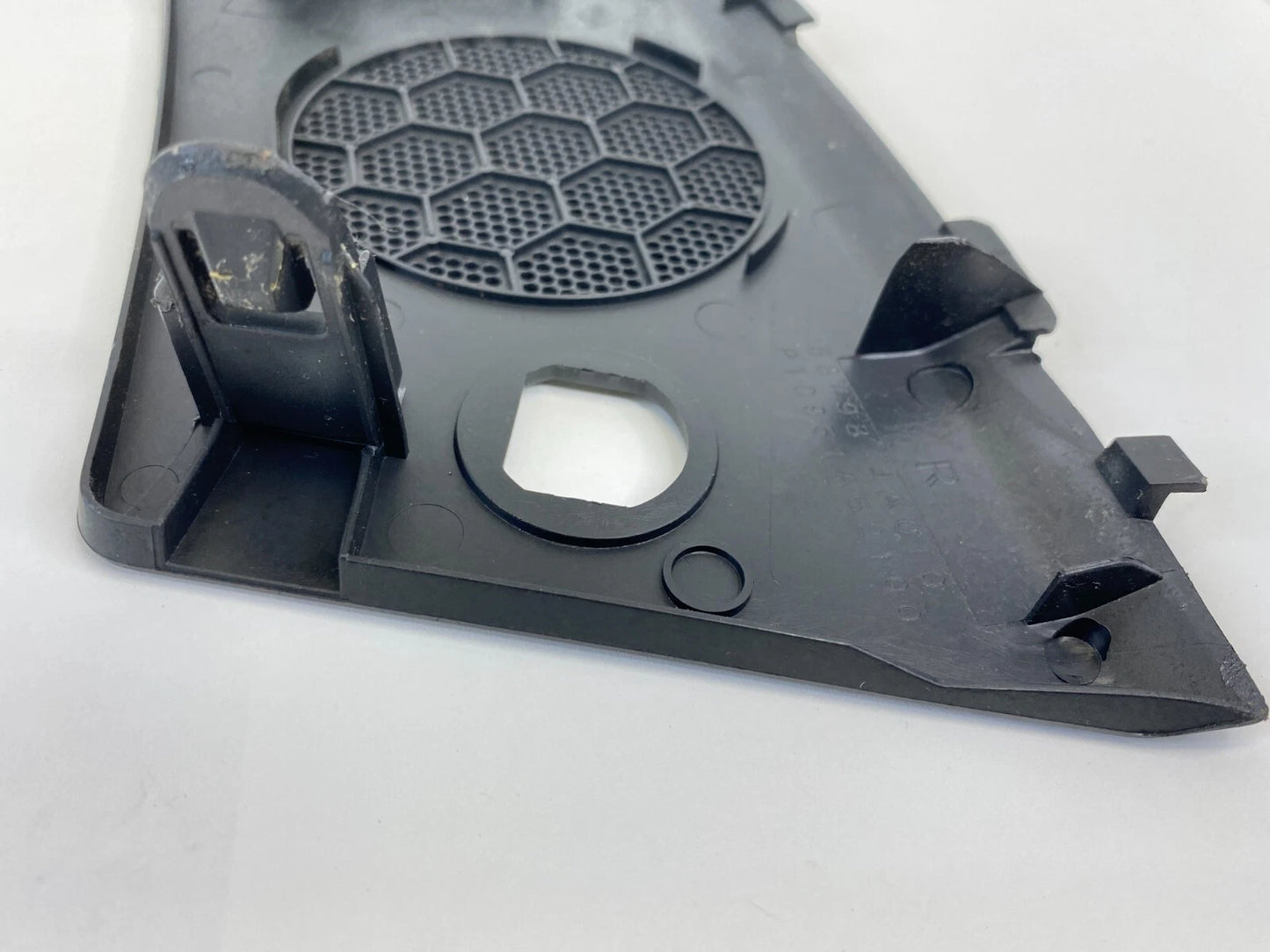 2007-2013 ALTIMA 09-14 MAXIMA DASH RIGHT TWEETER SPEAKER GRILLE TRIM COVER OEM
