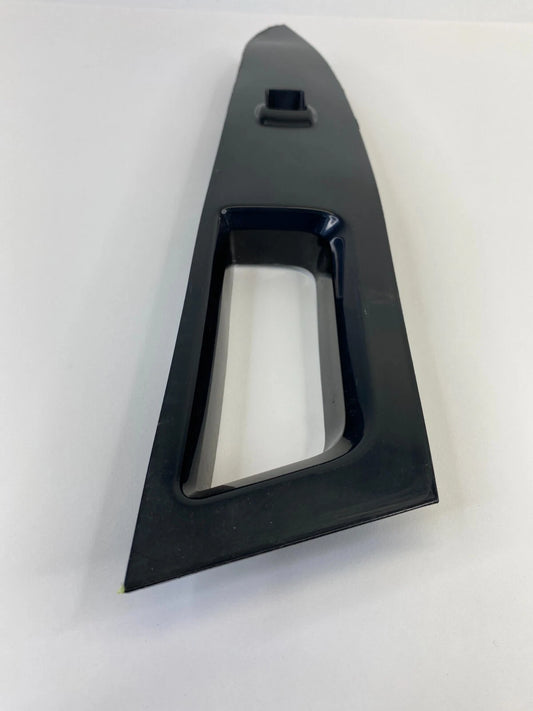 13-20 FORD FUSION FRONT RIGHT DOOR WINDOW SWITCH COVER BEZEL DS73-14A563-B OEM