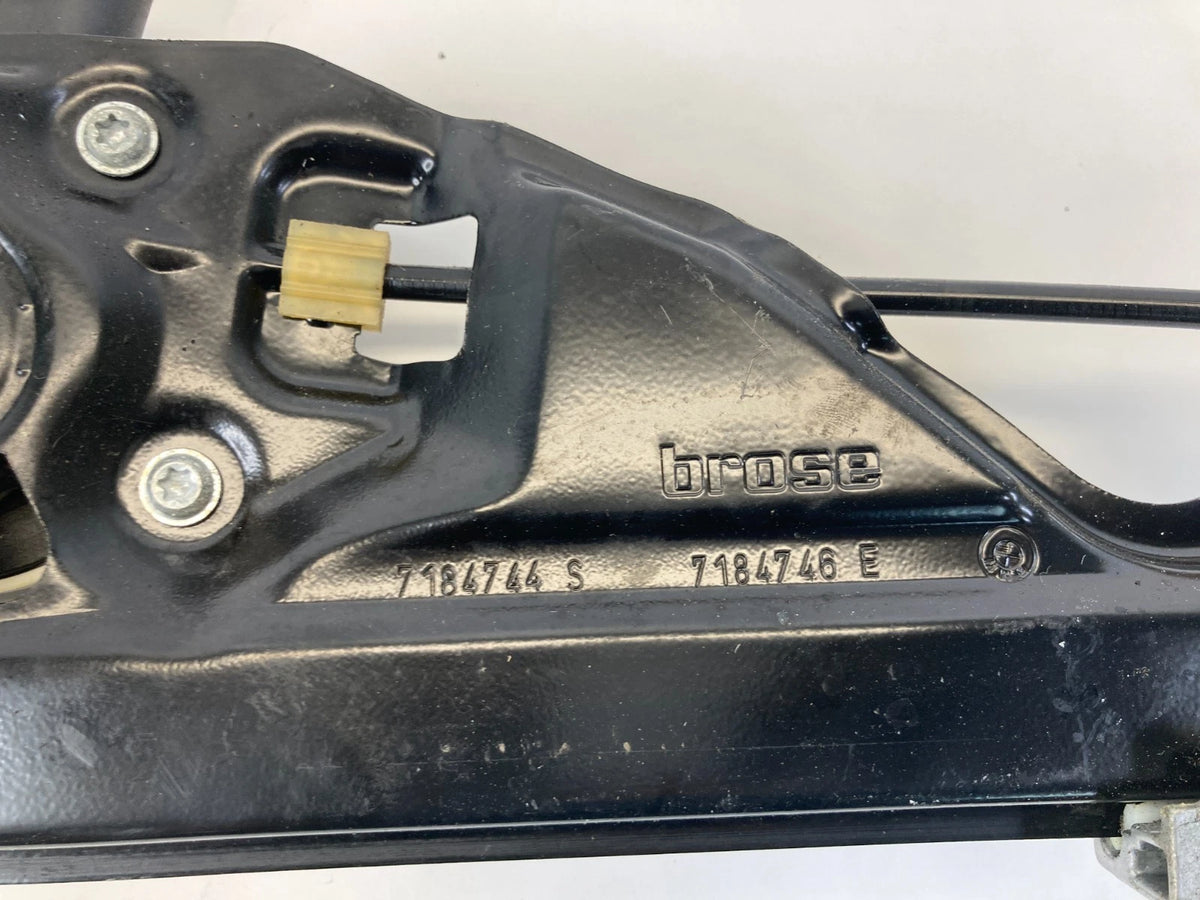 2009 2010 BMW 535I XDRIVE REAR RIGHT SIDE DOOR POWER WINDOW MOTOR W/ REGULATOR