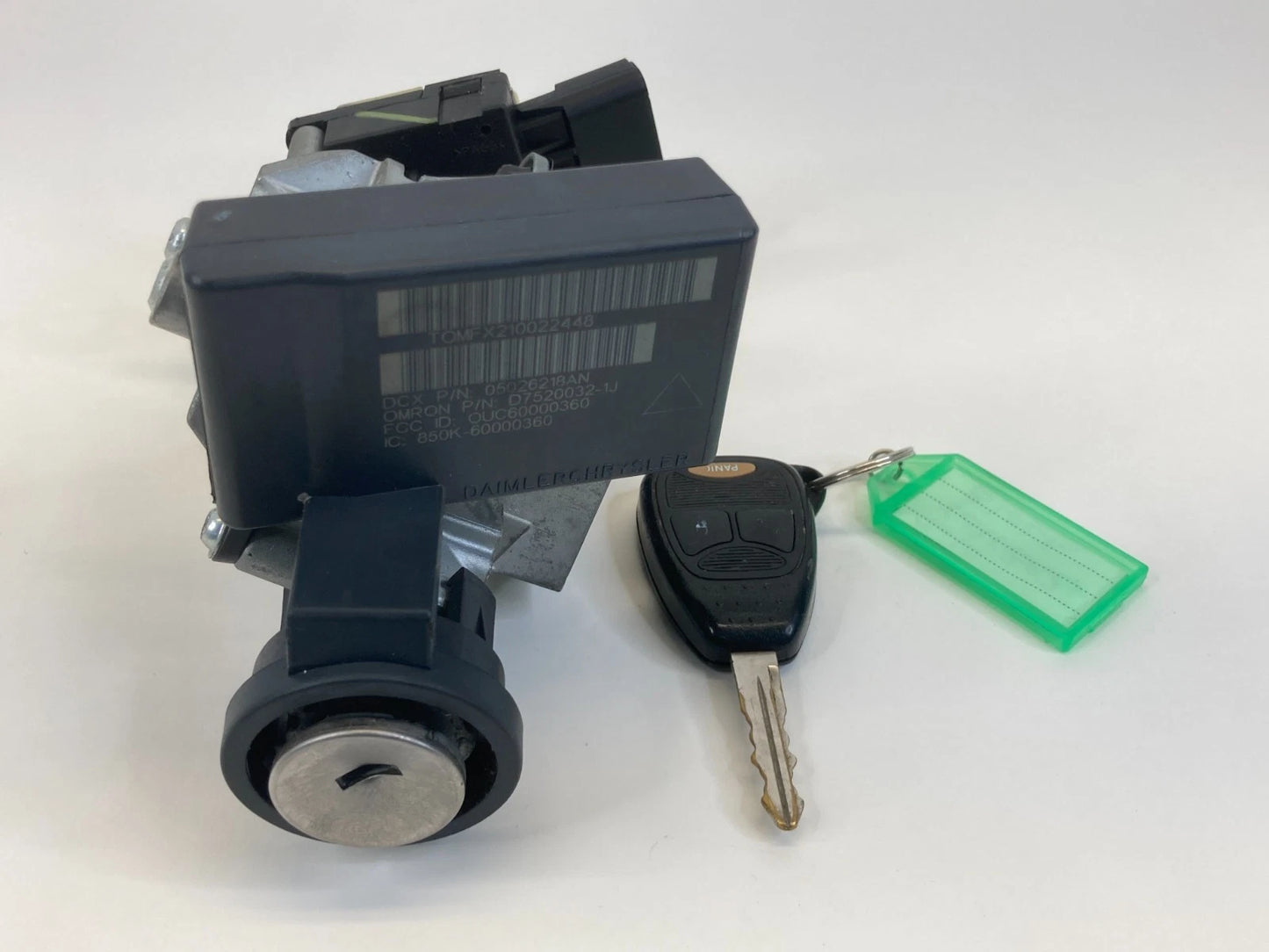 2007-2012 DODGE CALIBER IGNITION SWITCH LOCK CYLINDER & KEY 05057296AK OEM