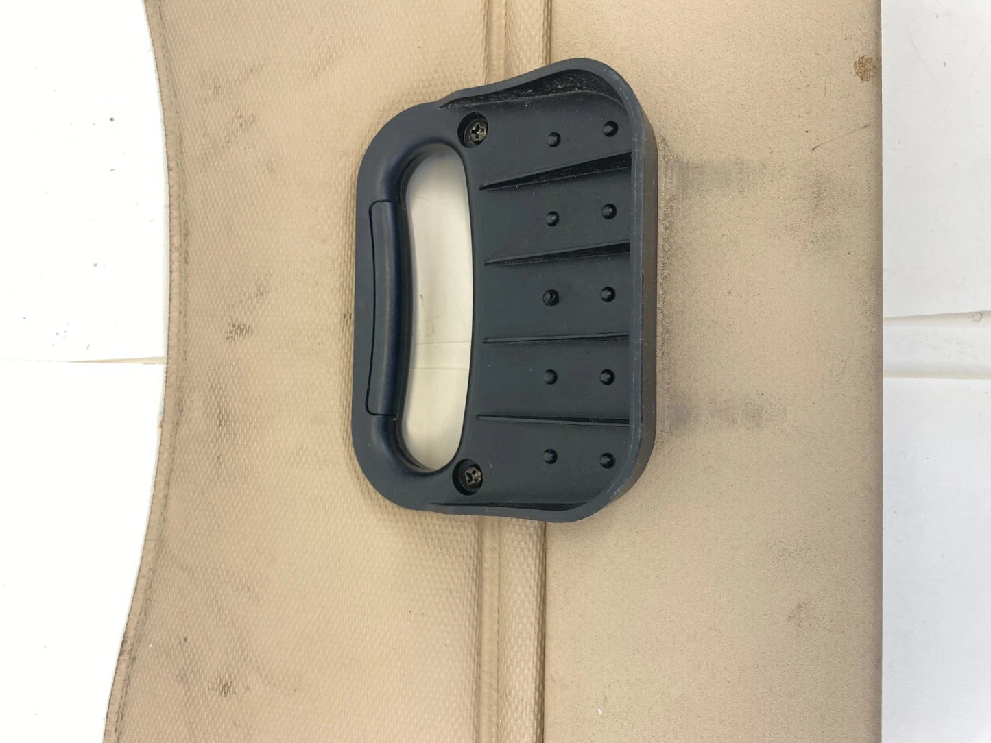 2004-2006 BMW X5 E53 REAR CARGO SECURITY RETRACTABLE TRUNK COVER 20060424A OEM