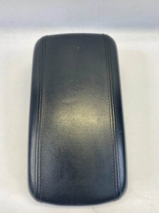 2010-2013 KIA FORTE CENTER CONSOLE ARMREST ARM REST TOP LID COVER ASSY OEM