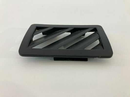08-12 FORD FUSION 08-11 MERCURY MILAN FRONT PASSENGER SIDE DASH DEFROST AIR VENT