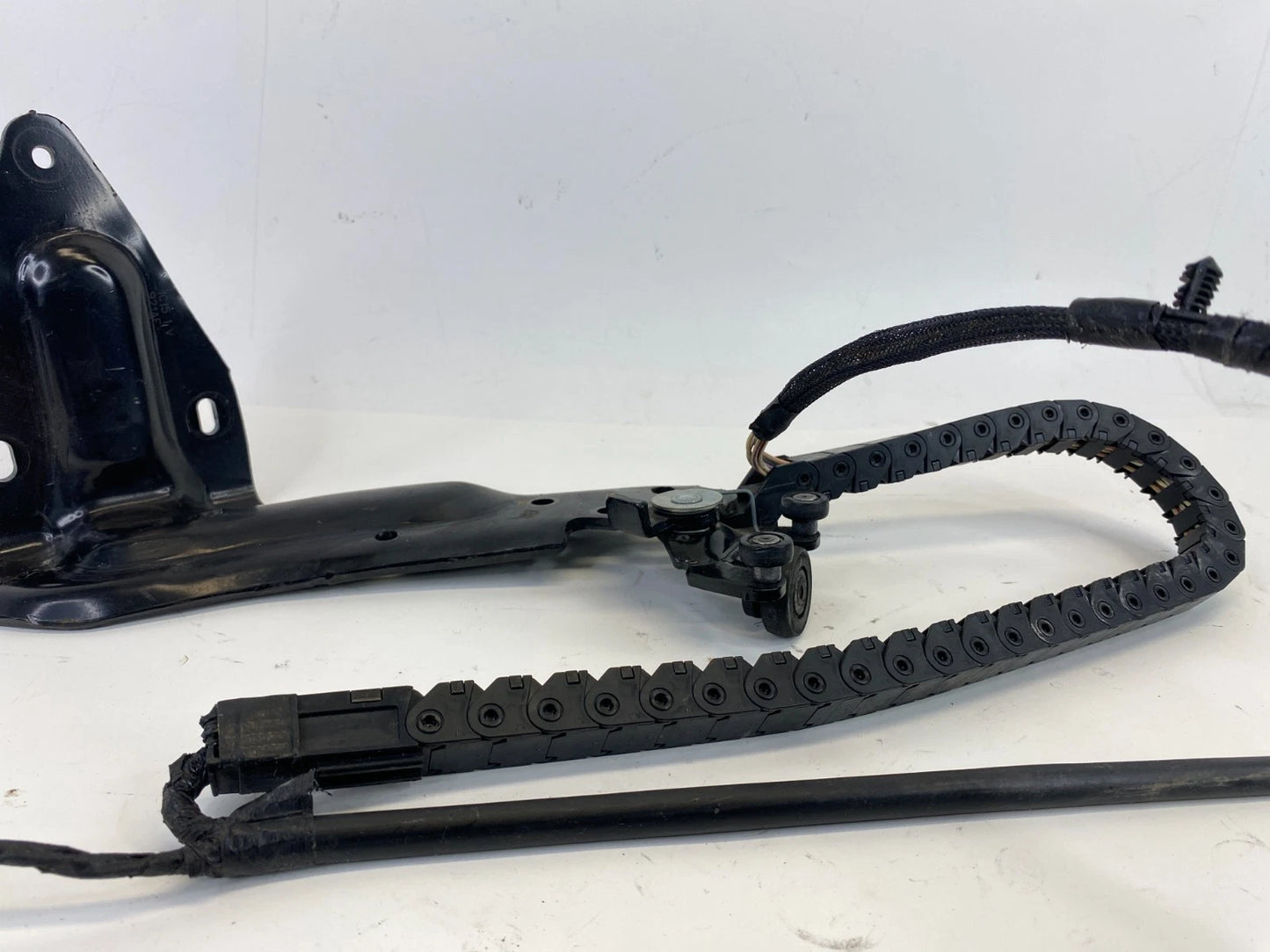10 11 CHRYSLER TOWN & COUNTRY LEFT SLIDING DOOR WIRE TRACK HARNESS P68078885AB