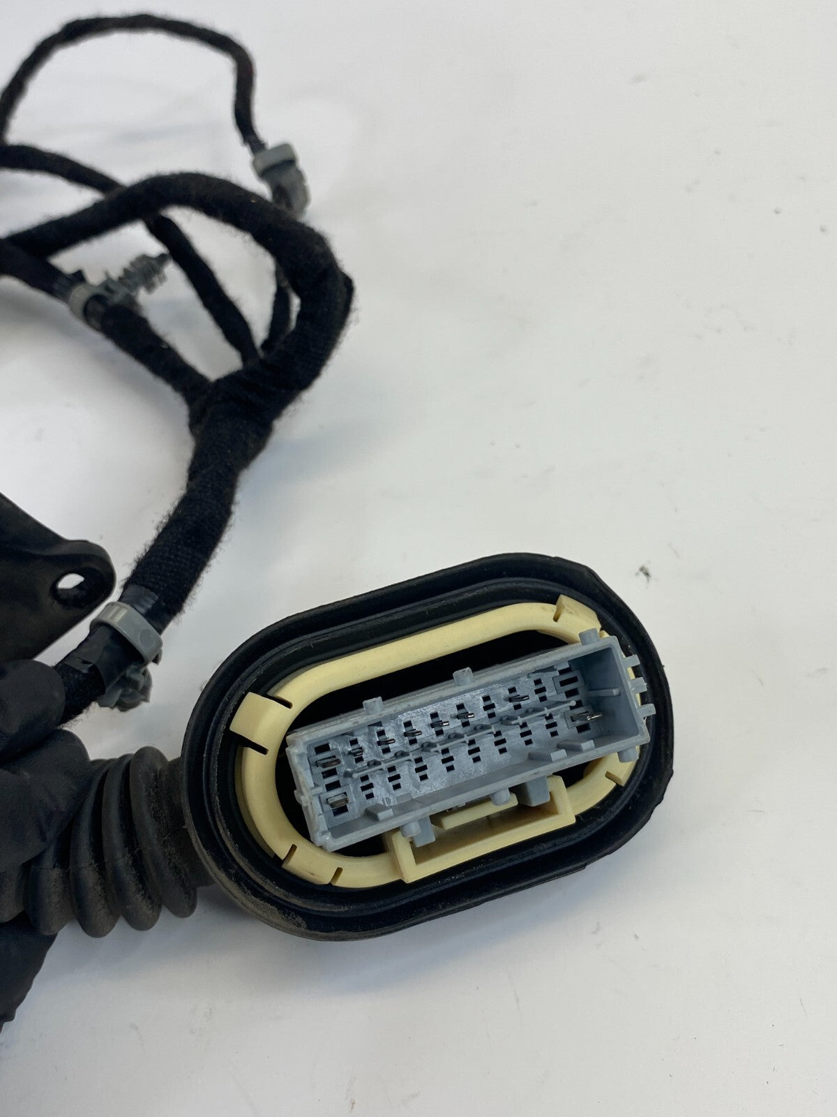 2013-2016 Dodge Dart Rear Right Side Door Wire Wiring Harness P68142657AF OEM