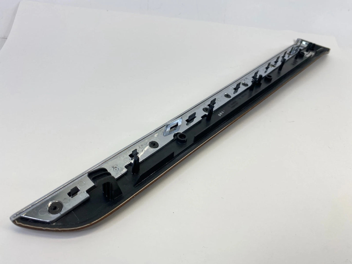 2007 2008 CADILLAC SRX FRONT LEFT SIDE INTERIOR DOOR TRIM MOLDING BEZEL OEM