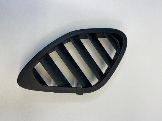 14-20 CHEVROLET IMPALA DASH LEFT DRIVER DEFROSTER AIR VENT OUTLET GRILL 23469585