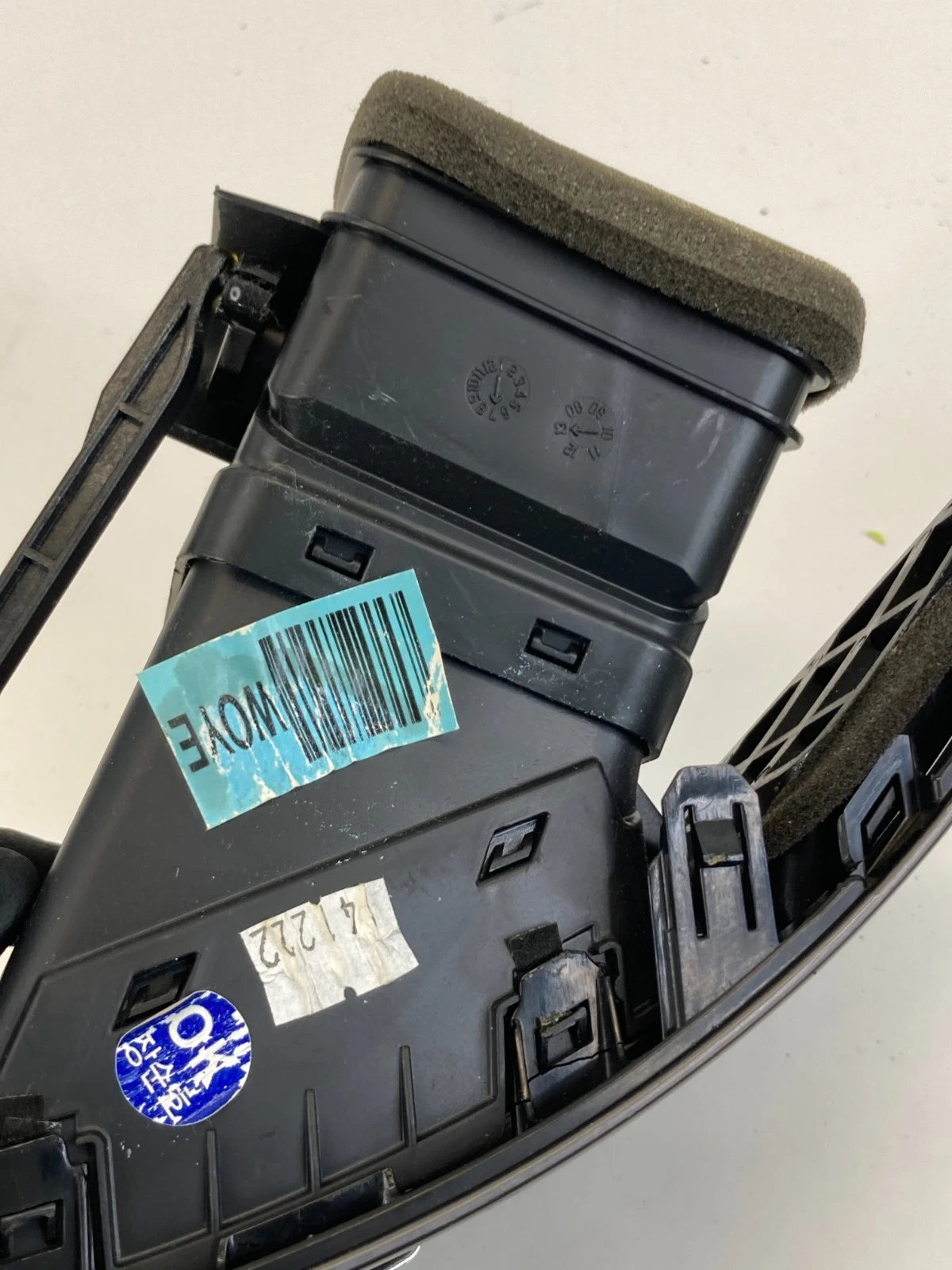 2011-2015 HYUNDAI SONATA FRONT RH PASSENGER OUTER DASH AC AIR VENT OEM 3S9749000