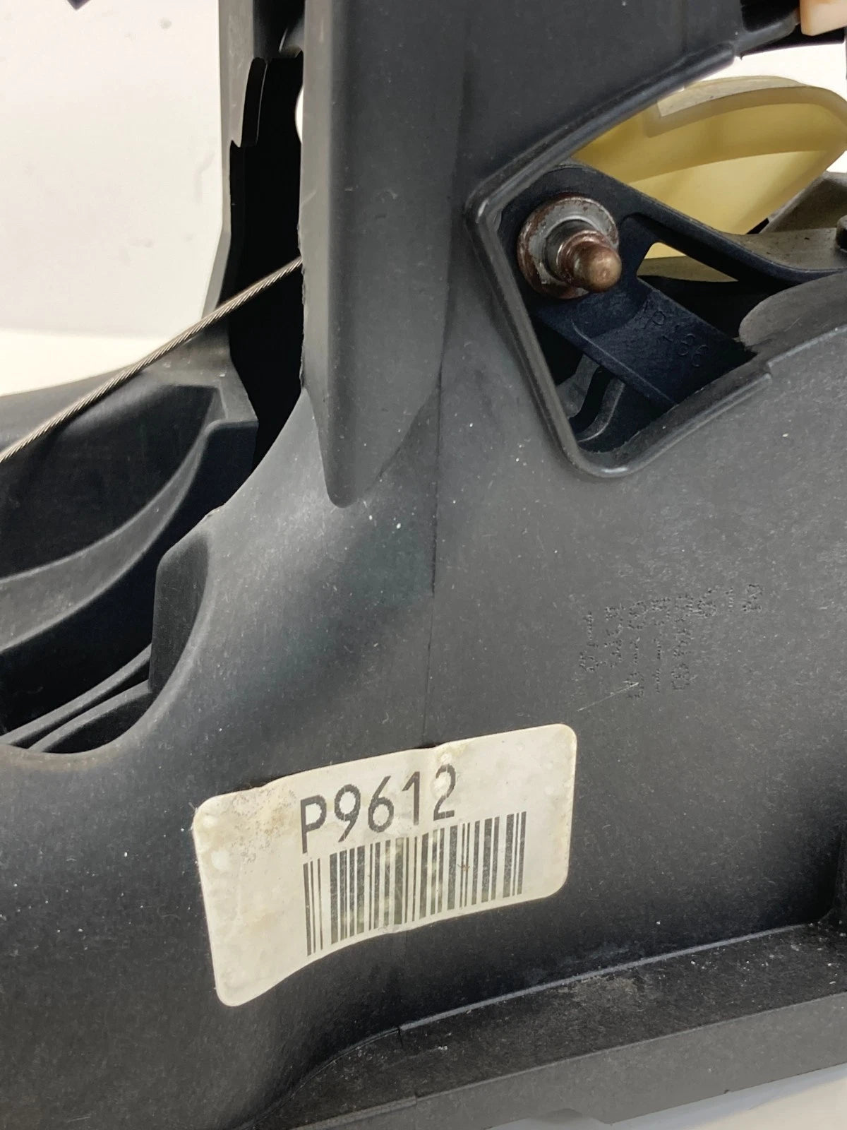 2005-2008 PONTIAC G6 2.4L AUTOMATIC TRANSMISSION GEAR SHIFT SHIFTER LEVER OEM