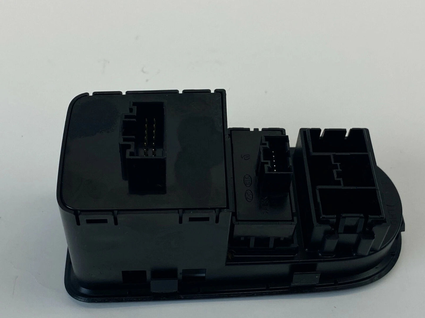 2014-2016 KIA FORTE DASH DIMMER ECO TRACTION CONTROL BUTTON OEM 93700-A7040WK