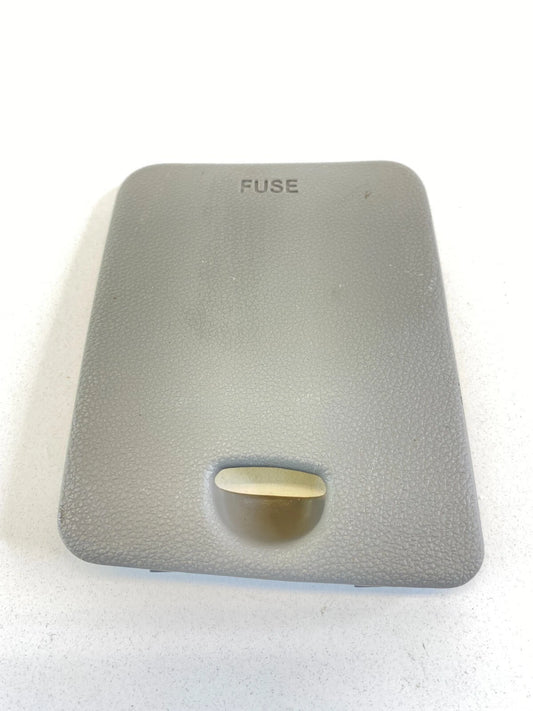 2010 10 KIA SEDONA INTERIOR FUSE BOX ACCESS COVER LID TRIM PANEL 84755-4D000 OEM