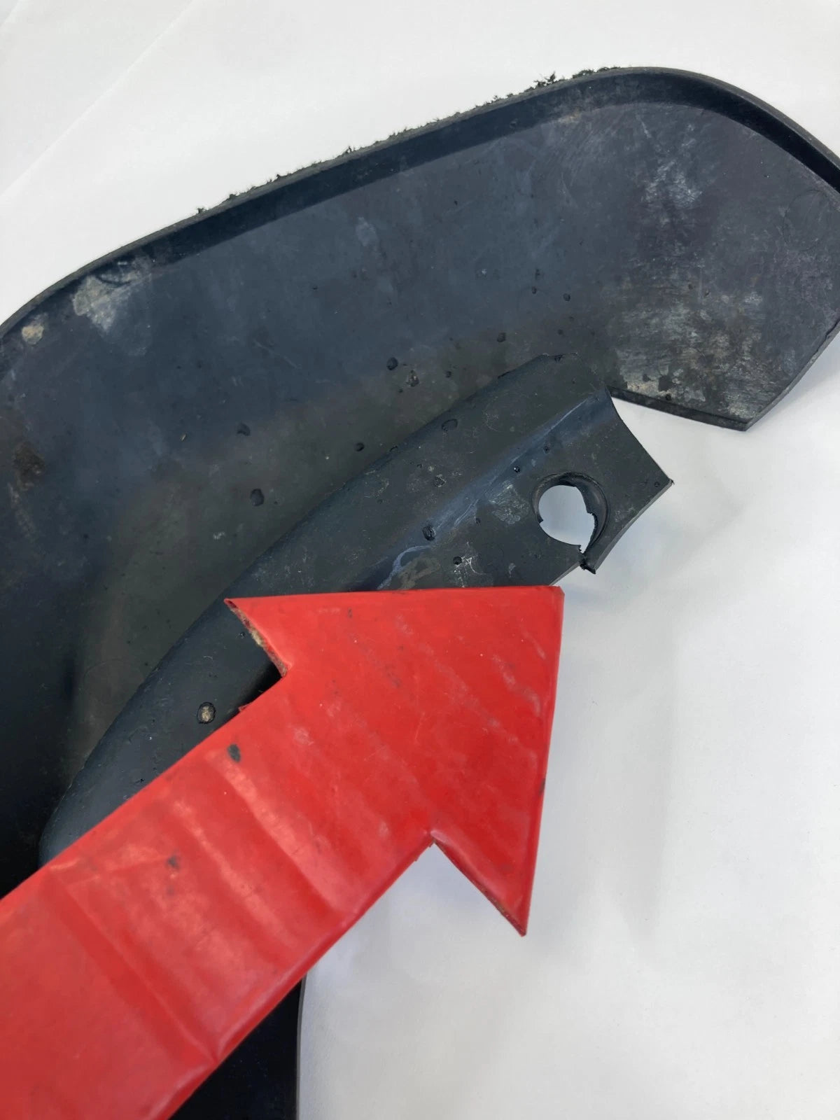 2011-2018 VOLVO S60 REAR LEFT MUD GUARD SPLASH FLAP UNIT OEM FACTORY 31265333