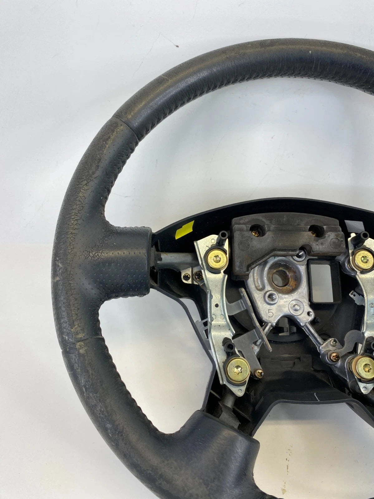 2002-2004 NISSAN XTERRA AUTOMATIC TRANSMISSION STEERING WHEEL OEM