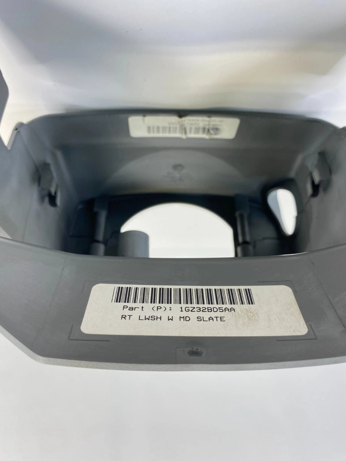 08-10 CHRYSLER TOWN & COUNTRY STEERING COLUMN UPPER & LOWER COVER 1GZ32BD5AA OEM