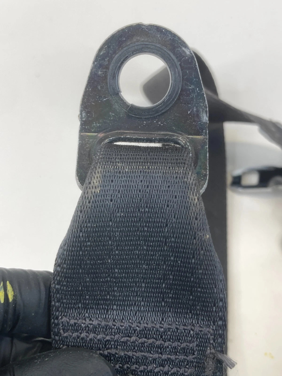 2006 2007 INFINITI G35 SEDAN FRONT LEFT DRIVER SEAT BELT RETRACTOR 7Q4590-P OEM