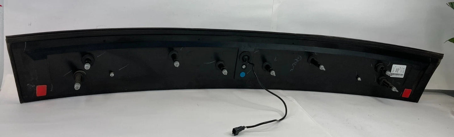 2007-2010 LINCOLN MKX CENTER TAILGATE TAILLIGHT REAR LAMP BAR 7A1Z-13A565A OEM
