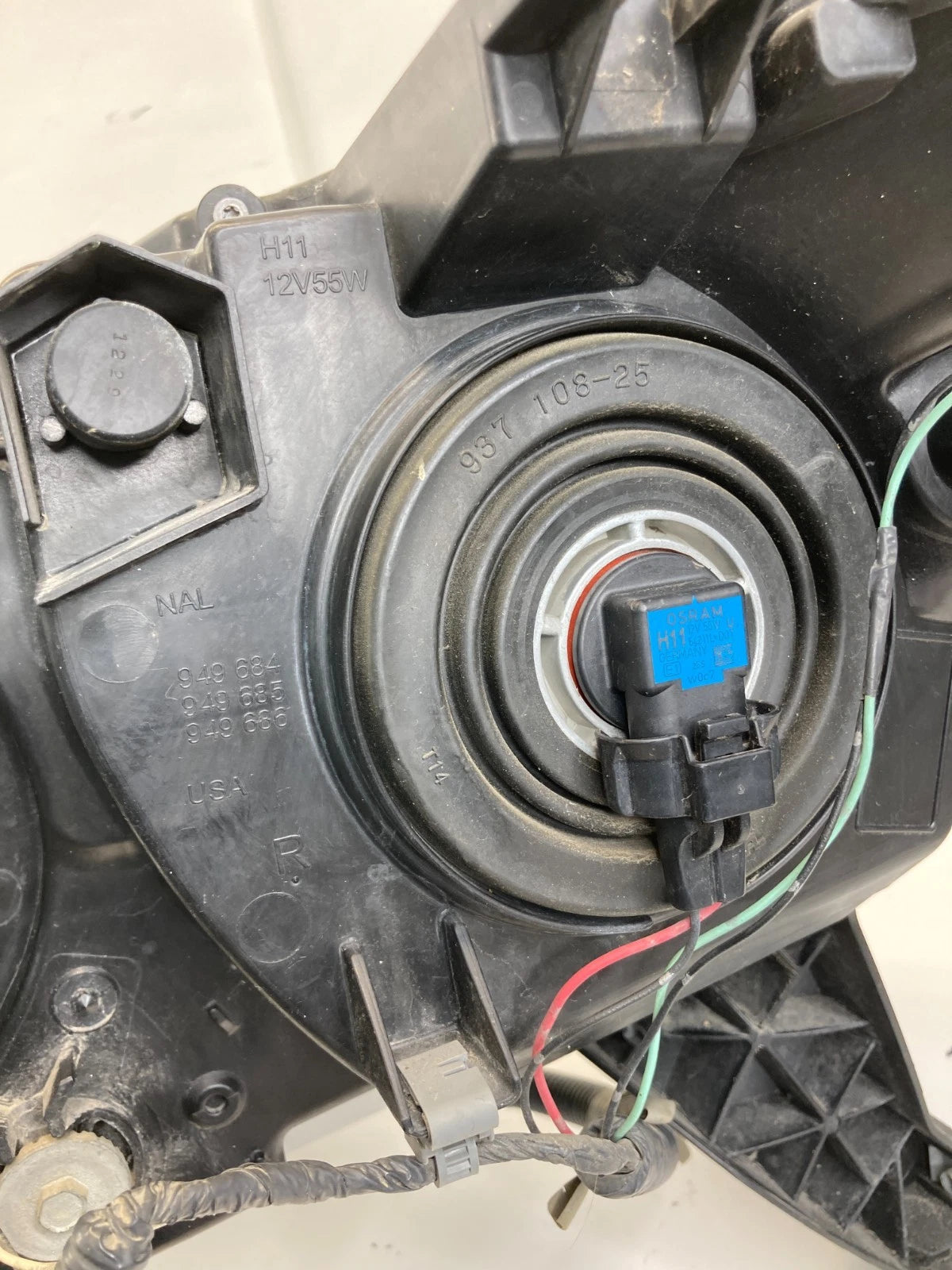 2013-2016 NISSAN PATHFINDER FRONT RIGHT PASSENGER HEADLIGHT HEADLAMP HALOGEN OEM