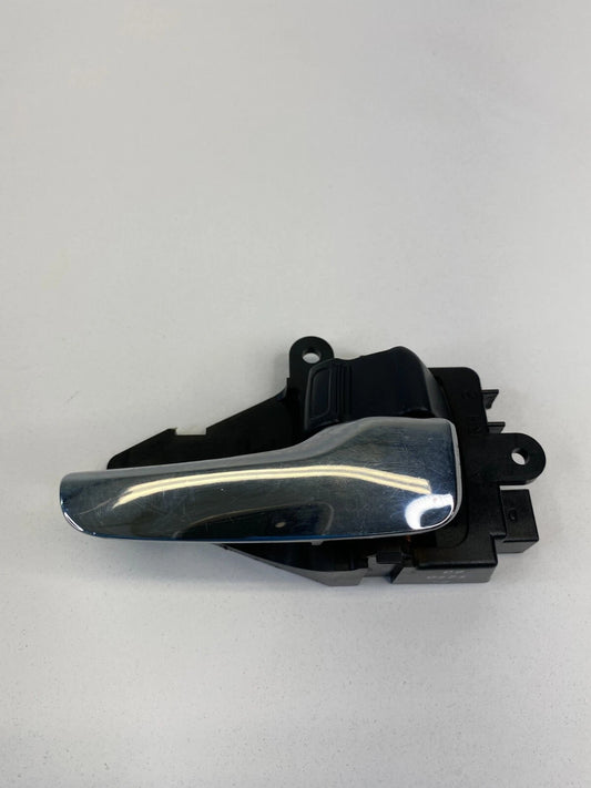 2007-2013 MITSUBISHI OUTLANDER FRONT RIGHT PASSENGER SIDE INTERIOR DOOR HANDLE