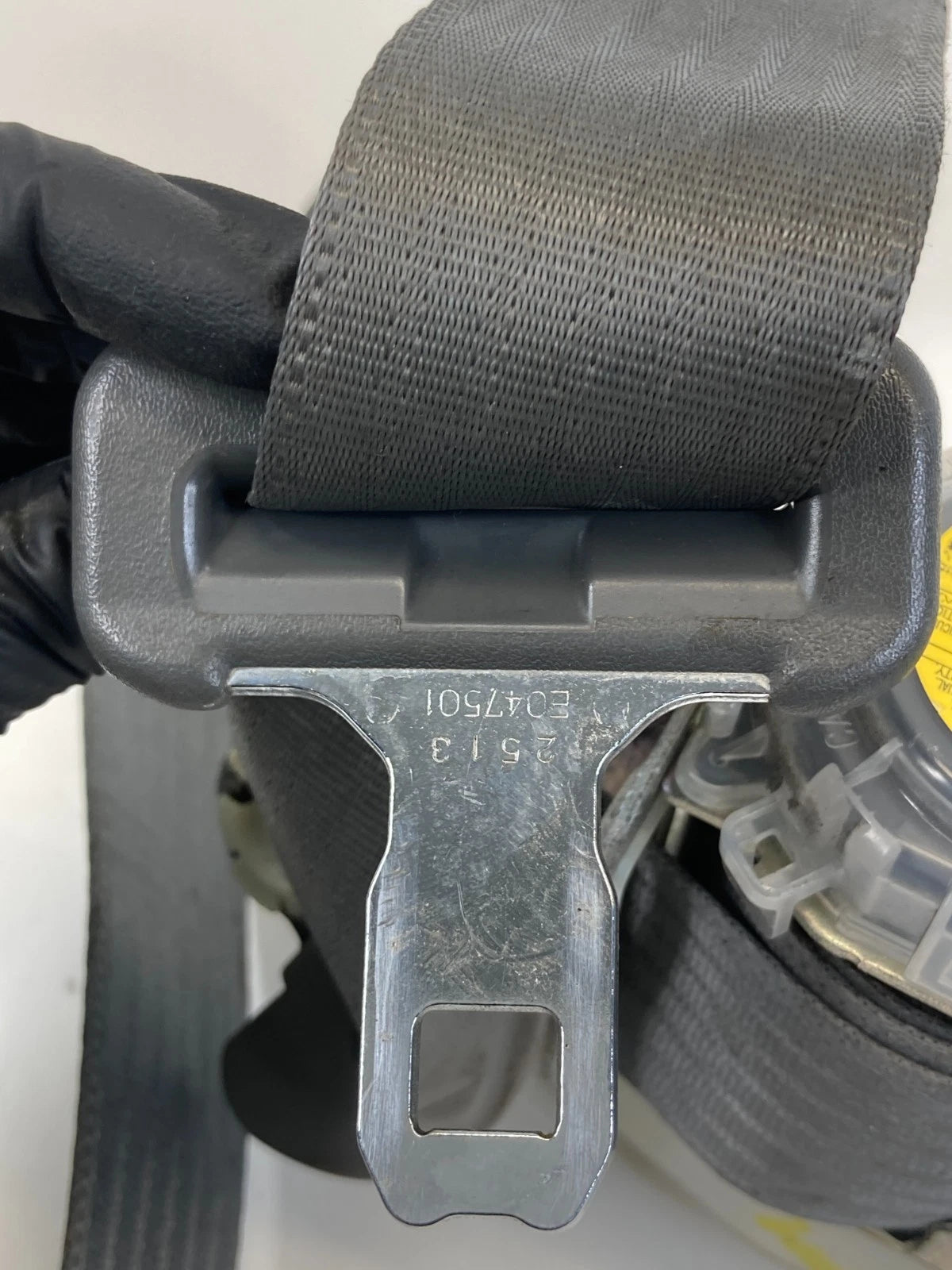 04-09 TOYOTA PRIUS FRONT RIGHT PASSENGER SIDE SEAT BELT RETRACTOR 7L7210-P OEM