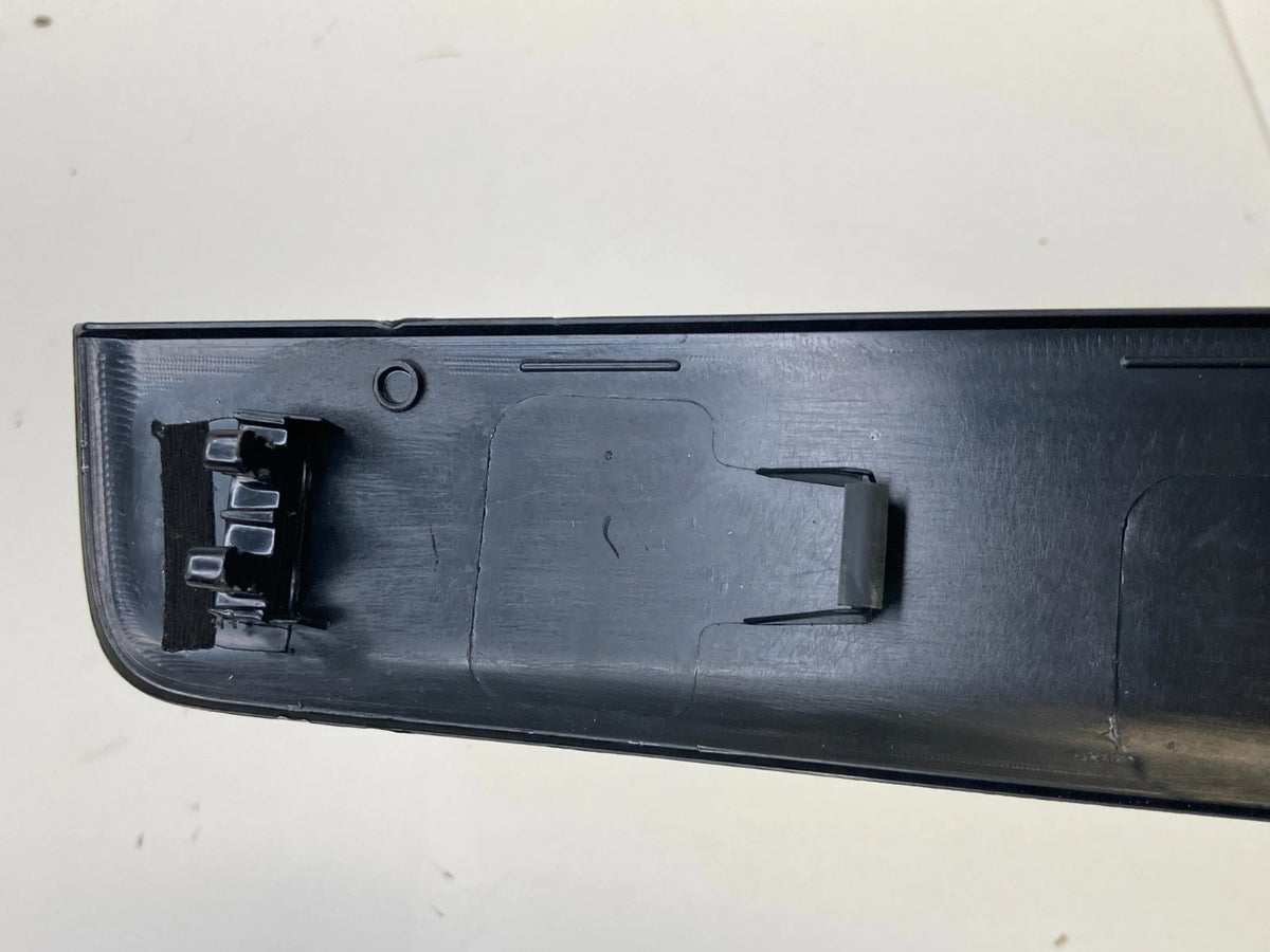 2012-2015 VOLKSWAGEN PASSAT DASH PANEL PLATE INSTRUMENT BEZEL 561857212B OEM