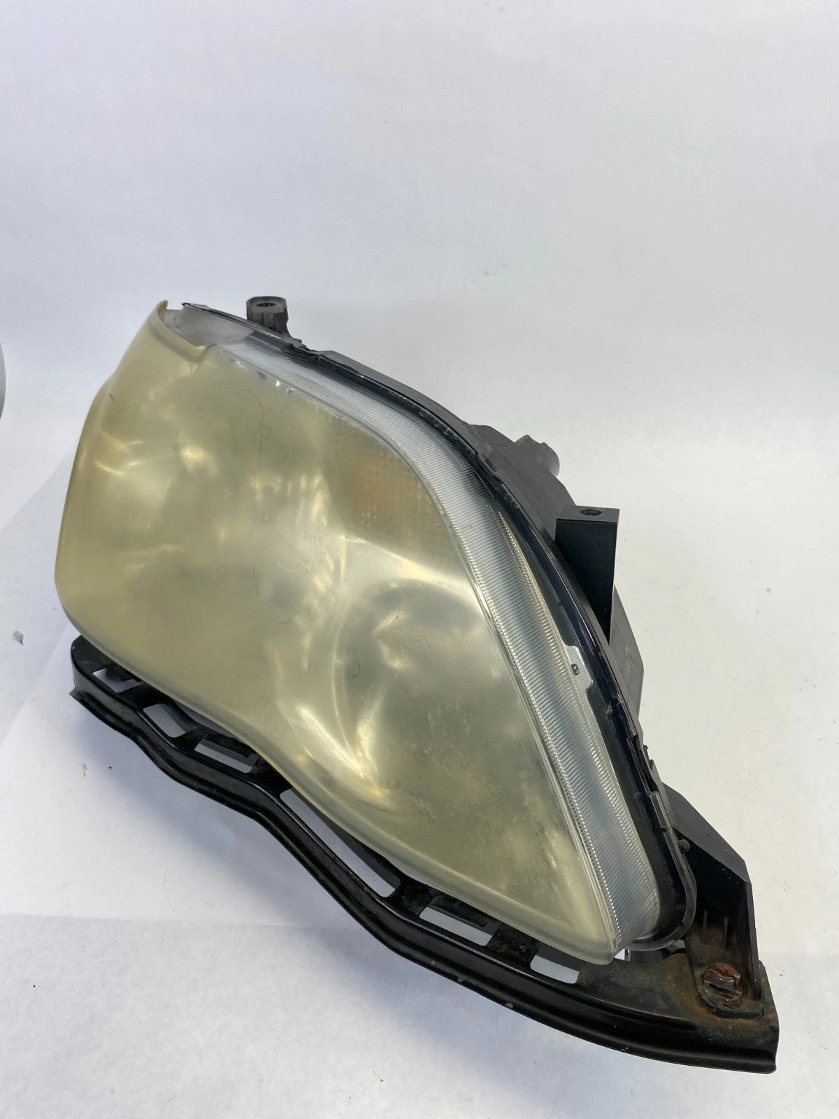 2005-2007 TOYOTA AVALON FRONT RIGHT PASSENGER HEADLIGHT HEADLAMP HALOGEN OEM