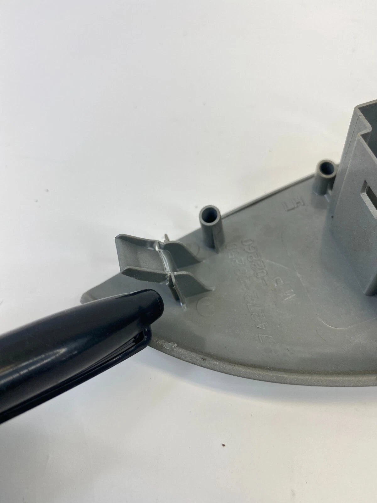 2009-2013 TOYOTA COROLLA REAR LEFT SIDE DOOR WINDOW SWITCH BEZEL 74272-02250