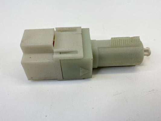 2008 2009 2010 SATURN VUE BRAKE LIGHT STOP LAMP SWITCH 96628565 OEM