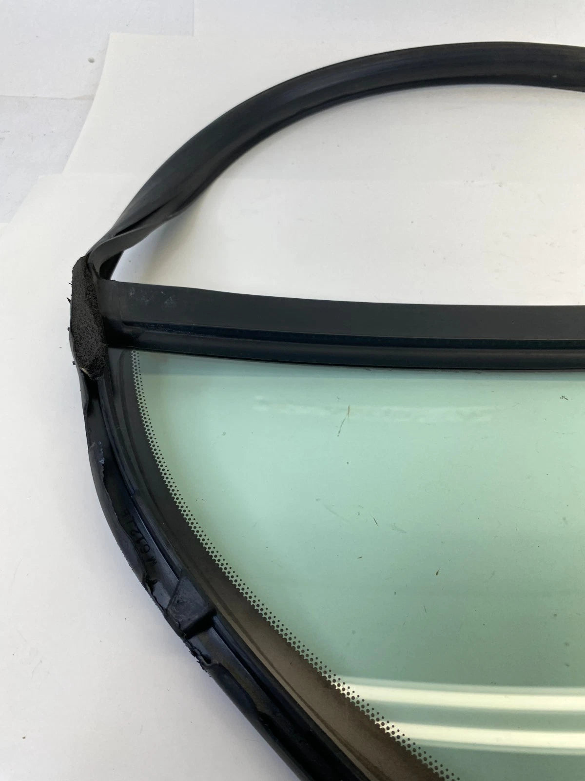 2008-2012 CHEVROLET MALIBU REAR LEFT QUARTER WINDOW GLASS E1143R-000262 OEM