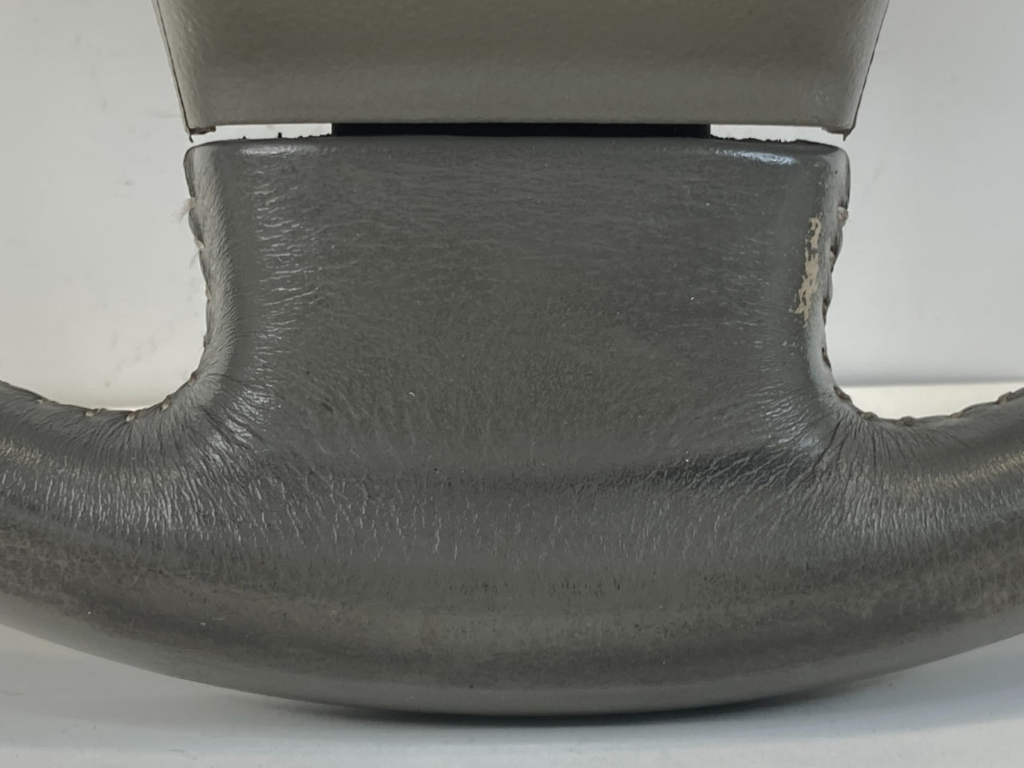 2003 2004 Infiniti G35 Sedan Steering Wheel w/ Cruise & Audio Control Switch