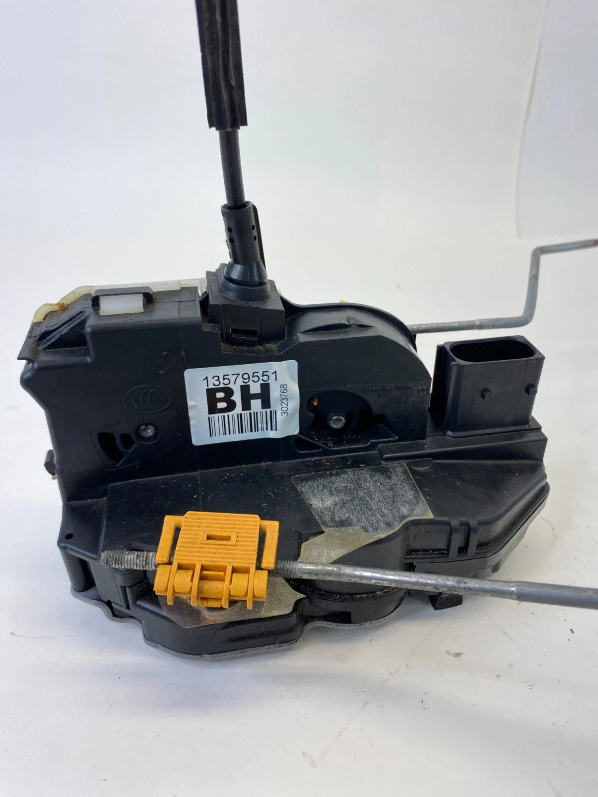 2010-2015 CHEVROLET EQUINOX REAR LEFT DOOR LOCK LATCH ACTUATOR 13579551 OEM