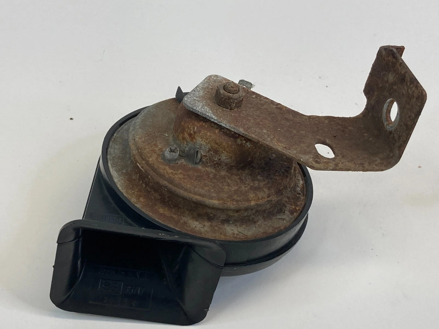 2001 02 03 04 05 06 2007 FORD ESCAPE HORN ALARM NOTE SIGNAL E335717 OEM