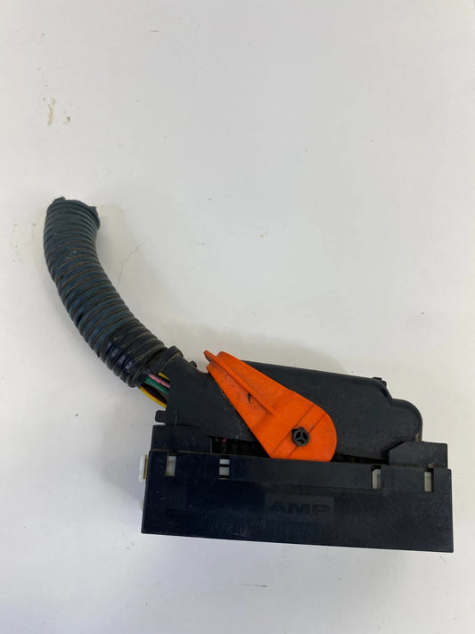 2005 NISSAN ARMADA 5.6L AT 4WD ABS ANTI LOCK BRAKE PUMP CONNECTOR PLUG RELAY OEM
