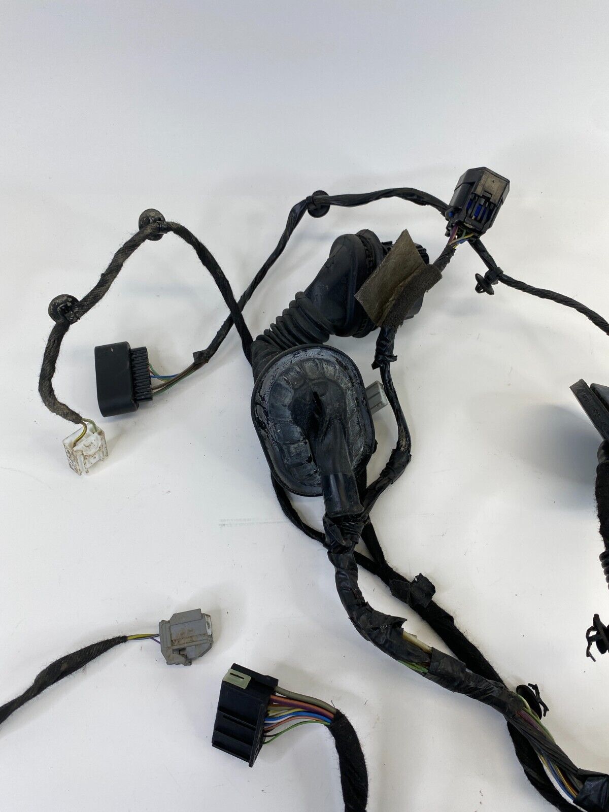 2013-2016 Ford Fusion Rear Left Door Wire Wiring Harness FG9T-14633-AEA OEM