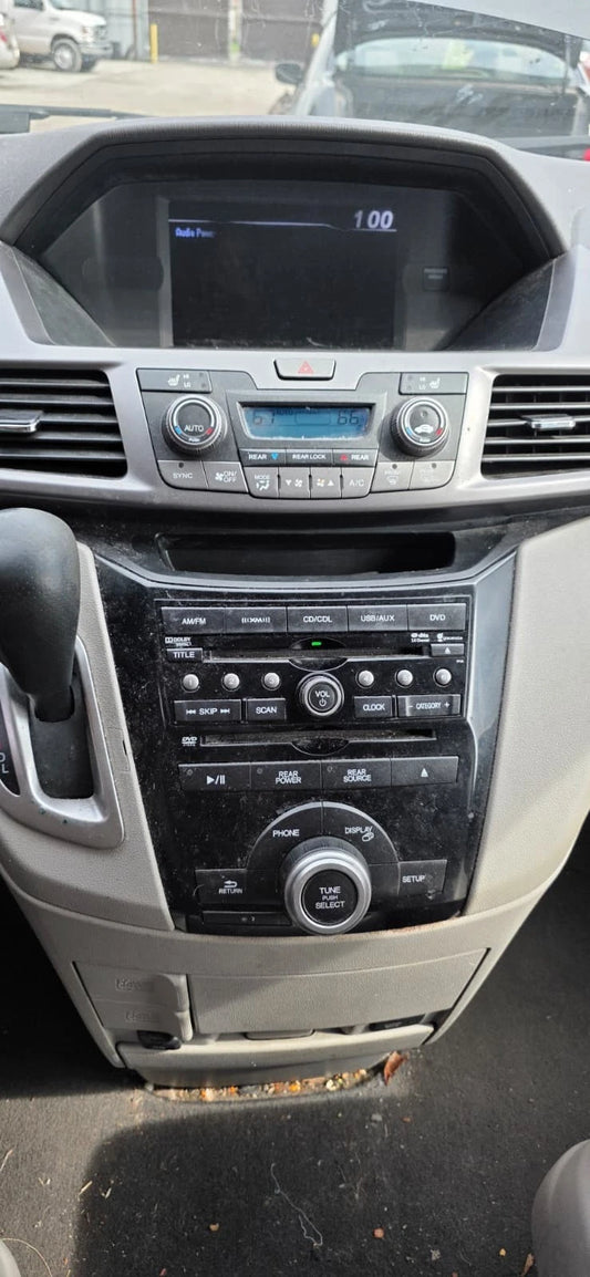 2011-2013 HONDA ODYSSEY RADIO DVD CD PLAYER RECEIVER OEM FACTORY 39100-TK8-A420