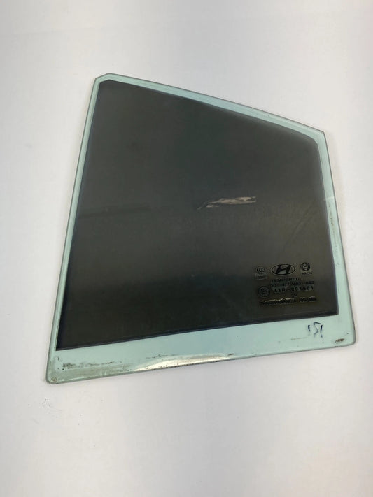 2006-2011 HYUNDAI ACCENT REAR LEFT DOOR VENT QUARTER WINDOW GLASS 43R-001501