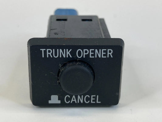 2002 2003 LEXUS ES300 2004-2006 LEXUS ES330 TRUNK OPENER SWITCH BUTTON OEM