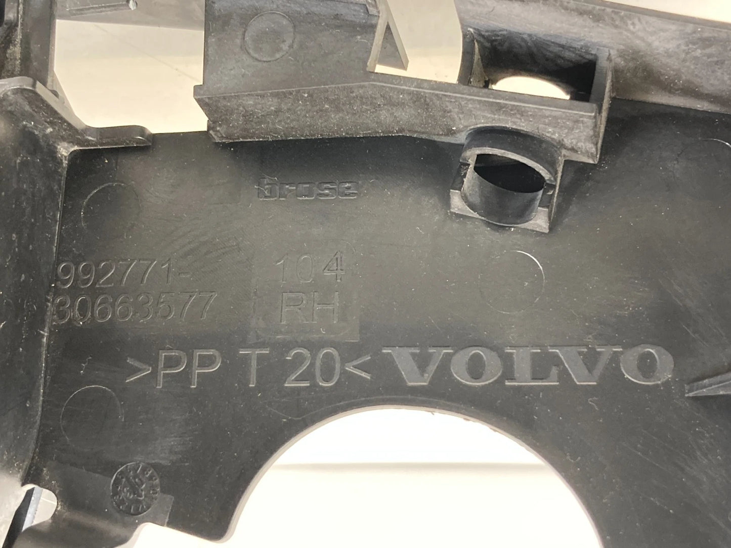 2004-2011 VOLVO S40 05-11 V50 FRONT RIGHT DOOR LOCK LATCH ACTUATOR 30663577 OEM