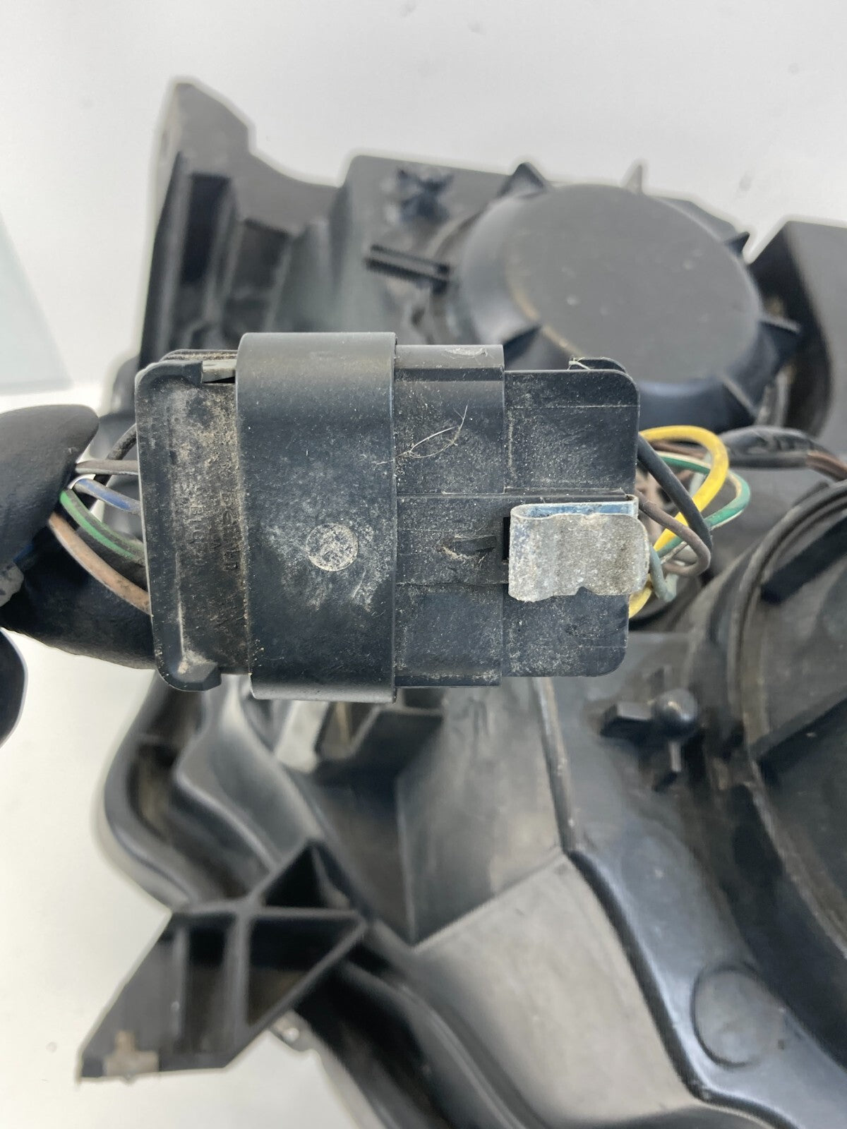 2010-2015 Chevrolet Equinox Right Passenger Headlight Headlamp Halogen OEM