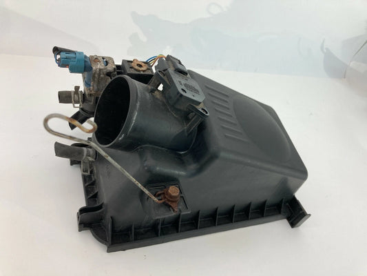 03-08 PONTIAC VIBE AIR INTAKE CLEANER FILTER BOX COVER MAF SENSOR OEM 2220400030