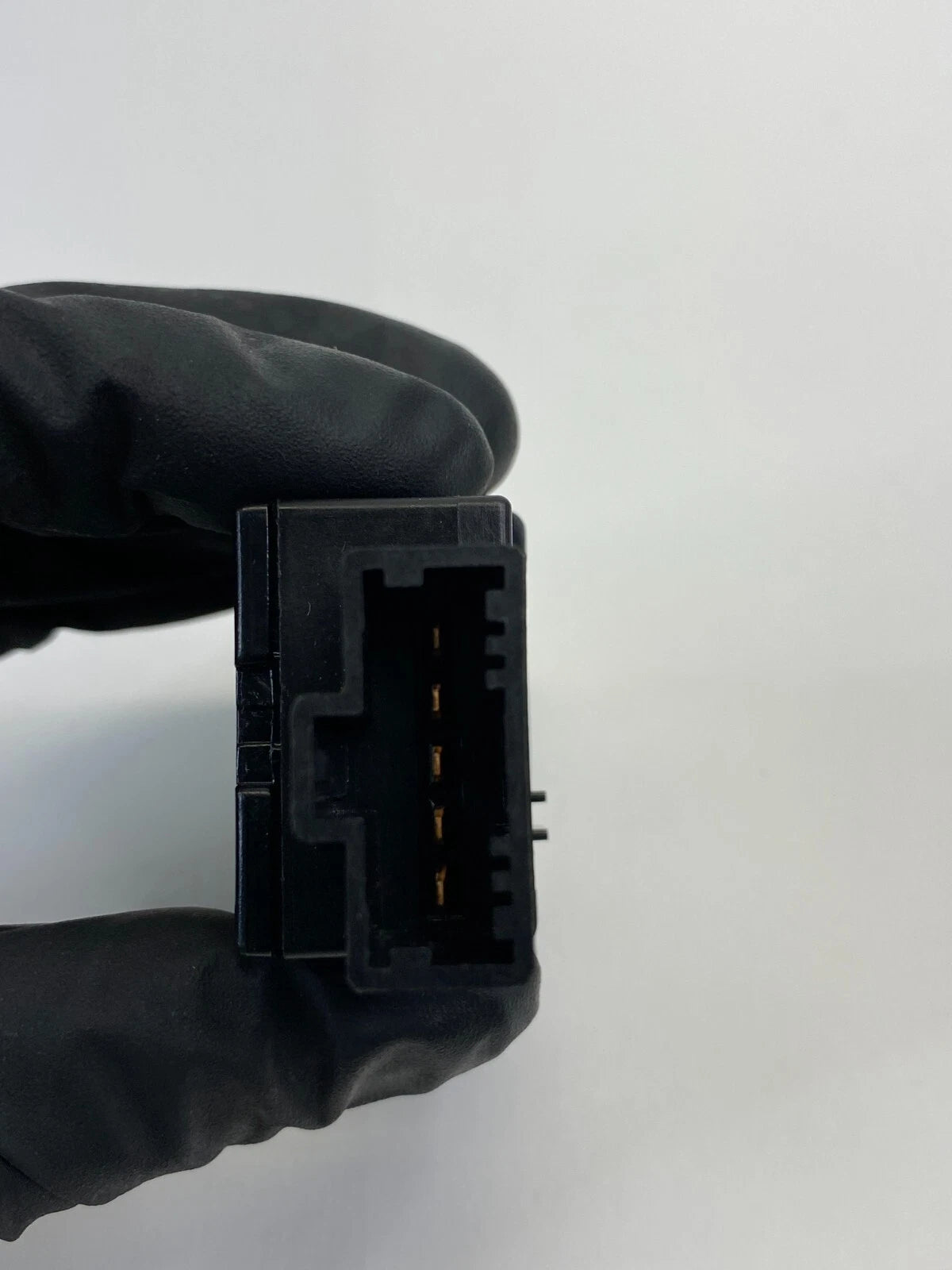 96 97 98 99 00 HONDA CIVIC DASH LEFT SIDE CRUISE CONTROL SWITCH BUTTON M15784