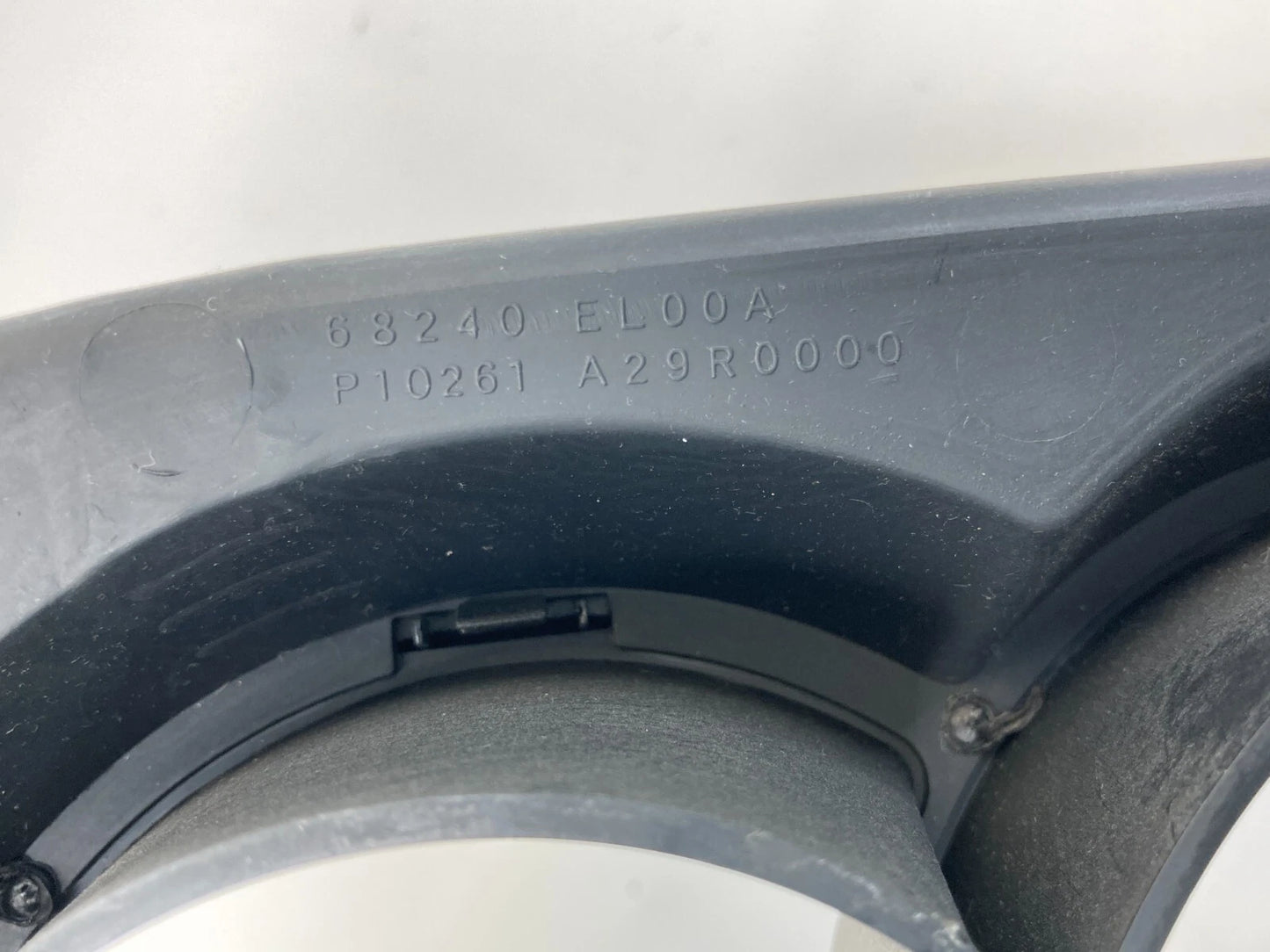 07-12 NISSAN VERSA SPEEDOMETER INSTRUMENT CLUSTER DASH BEZEL TRIM 68240EL00A OEM