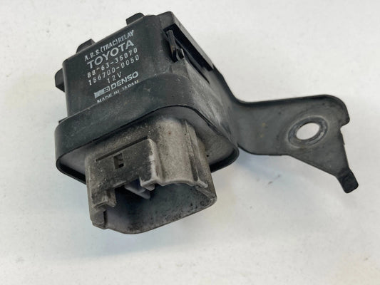 1993 1994 93 94 LEXUS LS400 ABS TRAC TRACTION RELAY SKID CONTROL 88263-35070 OEM