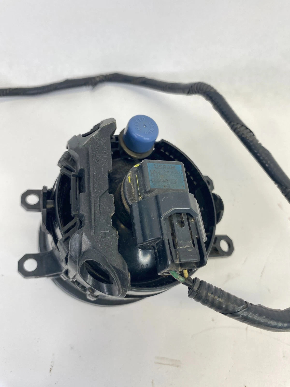 2009-2015 TOYOTA VENZA RIGHT SIDE FRONT FOG LIGHT LAMP ASSEMBLY OEM 271514-02