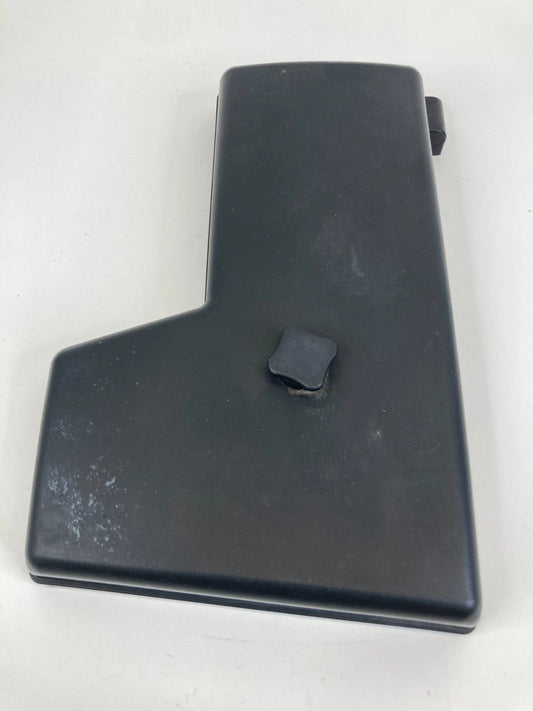 07 08 09 10 11 DODGE DAKOTA 4.7L V8 ENGINE FUSE BOX ACCESS DOOR LID COVER OEM