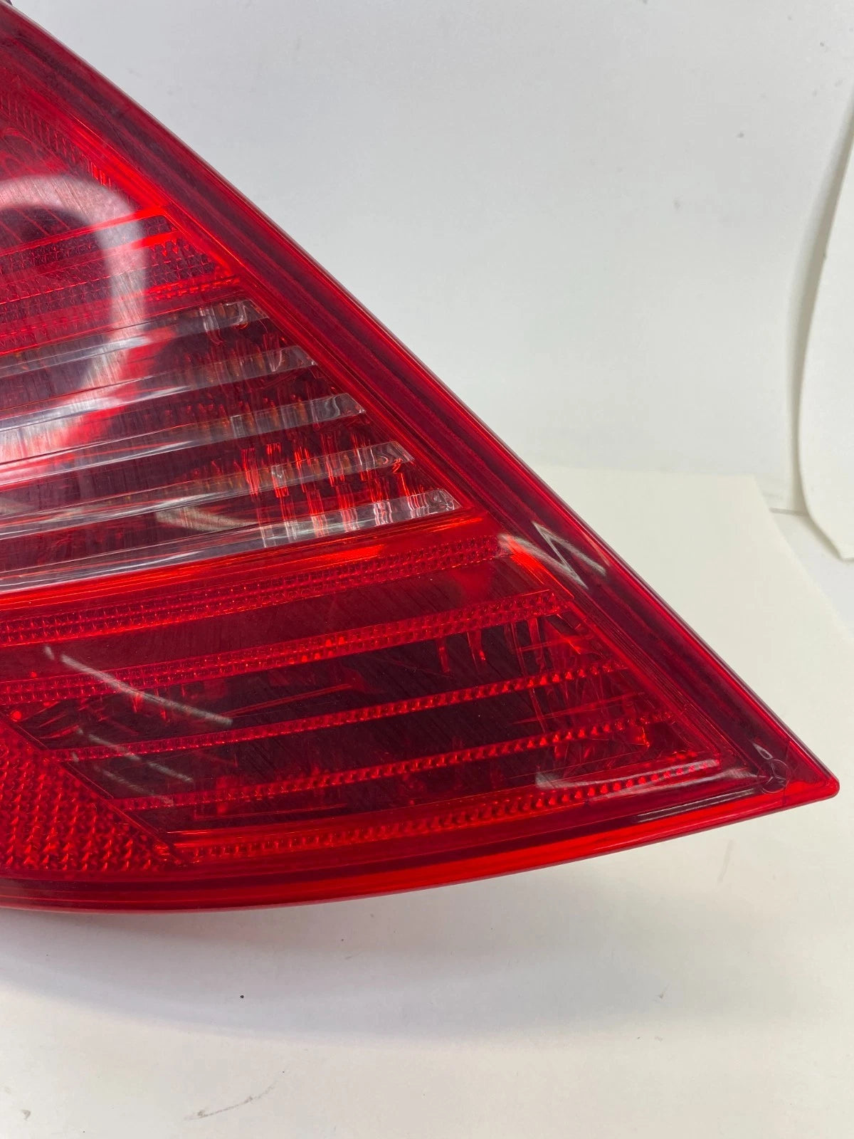 07-10 MERCEDES-BENZ CL550 CL600 CL65 RR LEFT TAILLIGHT TAIL LAMP OEM 216-820-096
